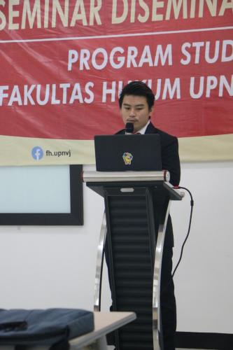 Fakultas Hukum UPN Veteran Jakarta mengadakan kegiatan Seminar Diseminasi Tugas Akhir Program Studi Hukum Program Sarjana secara offline (11)