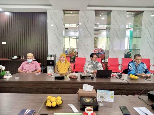Fakultas Hukum UPN Veteran Jakarta dan Fatahillah Mediation Center (FMC) Universitas Islam Negeri Syarif Hidayatullah Jakarta Membicarakan skema kerja sama Diklat Mediasi (4)