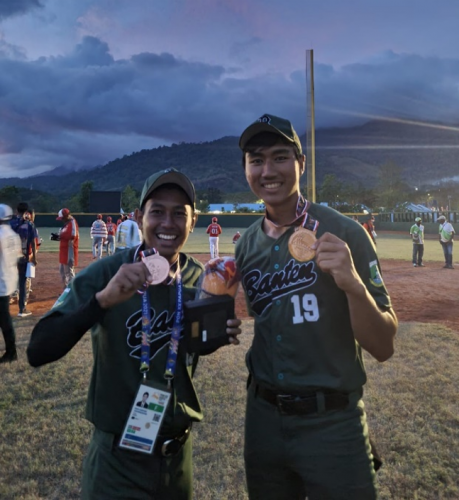 Mahasiswa Fakultas Hukum UPN Veteran Jakarta kembali memperoleh Medali Perunggu pada Cabang Olahraga Baseball Kejuaraan PON XX Papua 2021 (2)
