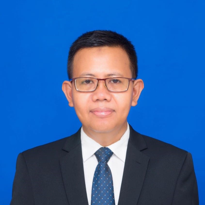 Dekanat dan Dosen FH