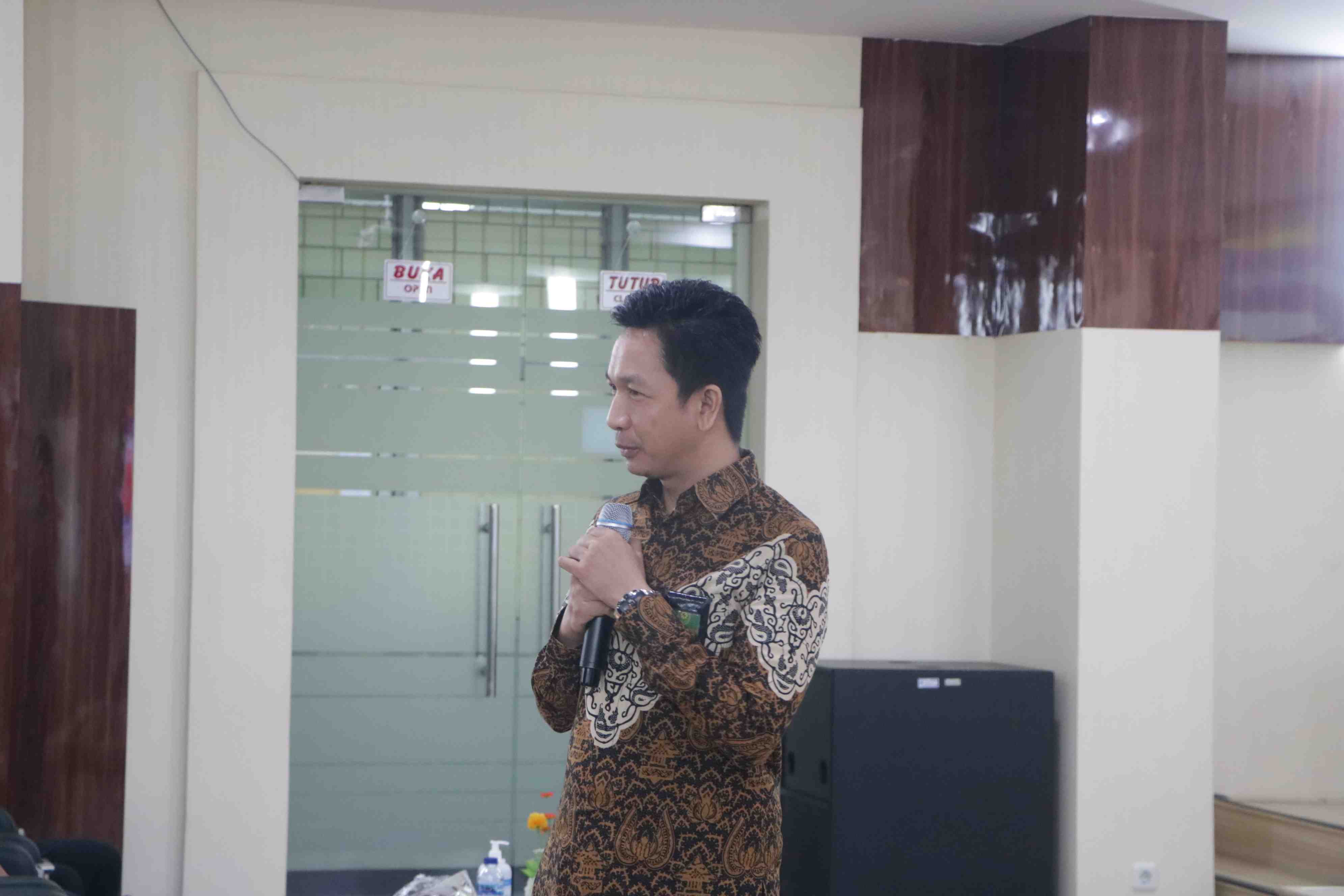 Mahkamah Agung RI, Badan Urusan Administrasi melaksanakan kunjungan ke Fakultas Hukum Universitas Pembangunan Nasional Veteran Jakarta dengan agenda SOBIMA (Sosialiasi Kebijakan Mahkamah Agung).