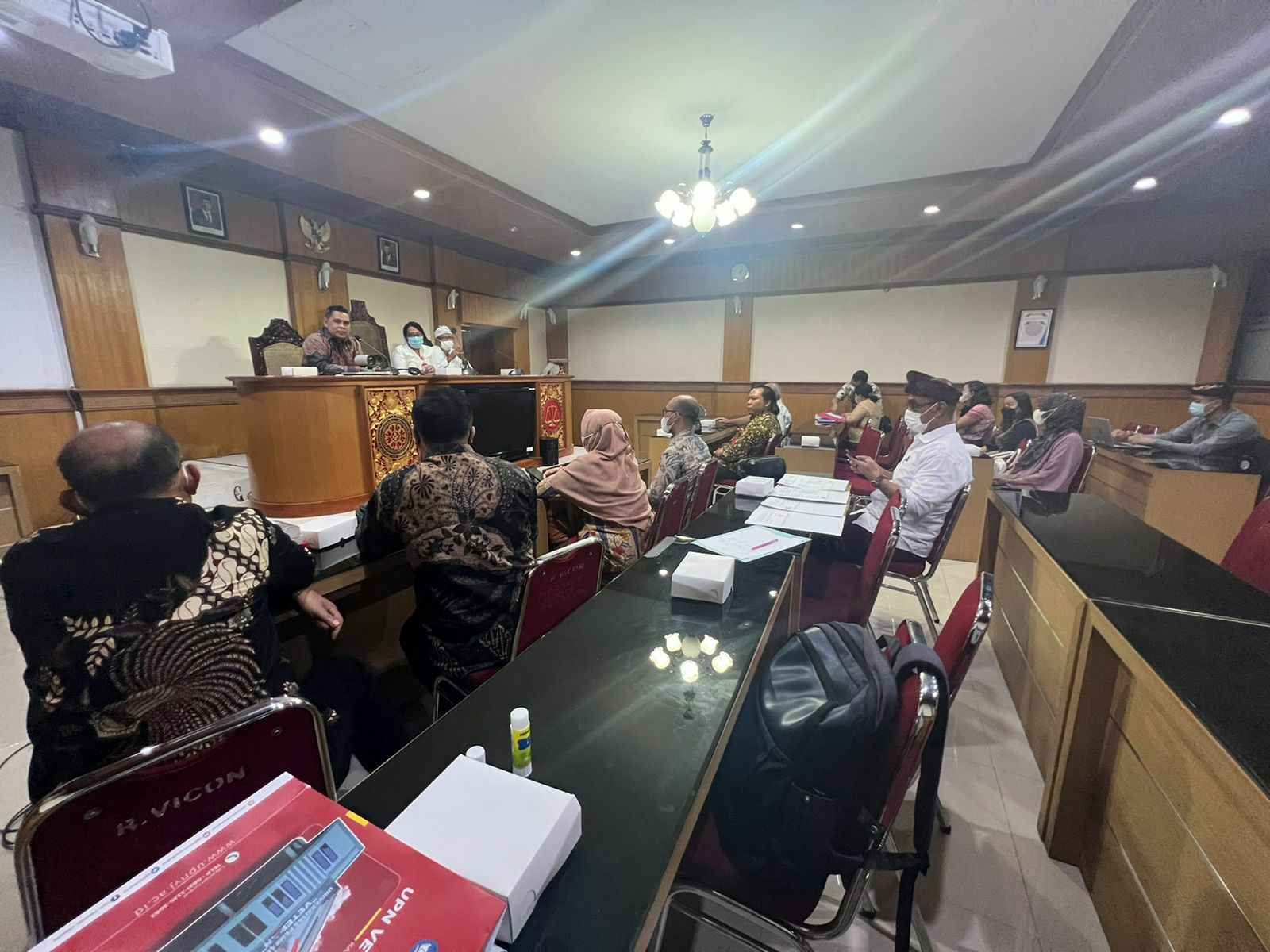 Benchmarking ke Fakultas Hukum Udayana Bali (2)_1_11zon