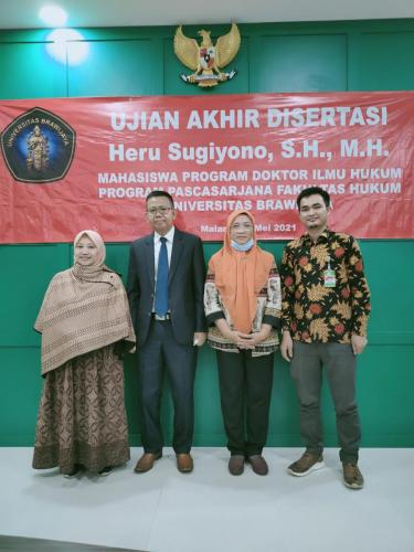 Selamat dan Sukses kepada Bapak Heru Sugiyono, S.H., M.H. Dosen Tetap Fakultas Hukum atas diraihnya gelar Doktor (11)