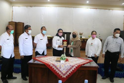 Fakultas Hukum UPN Veteran Jakarta andil dalam bagian penjajakan kerja sama kajian hukum dan rancangan peraturan daerah Indramayu (24)