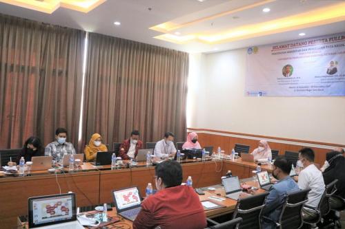 Fakultas Hukum UPN Veteran Jakarta mengadakan kegiatan dalam rangka Percepatan Akreditasi dan Penguatan Tata Kelola Jurnal (4)