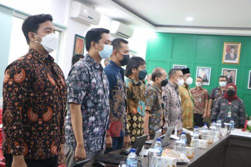 Fakultas Hukum UPN Veteran Jakarta menerima Kunjungan Kerja Kelompok DPD di MPR Dalam Rangka Wacana Perubahan Ke 5 UUD NRI Tahun 1945