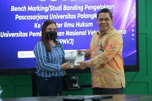 Bench Marking/Studi Banding Pengelolaan Pascasarjana Univ palangkaraya  Ke Magister Ilmu Hukum  Universitas Pembangunan Nasional Veteran Jakarta (UPNVJ) (2)