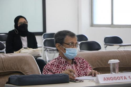 Fakultas Hukum UPN Veteran Jakarta mengadakan kegiatan Seminar Diseminasi Tugas Akhir Program Studi Hukum Program Sarjana secara offline (14)
