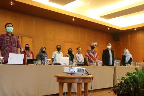 Peserta Rapat Kerja Penyusunan RENSTRA Fakultas Hukum UPN VETERAN JAKARTA Tahun 2020-2024 dan Strategi Pencapaian Indikator Kinerja Utama (IKU) – Bandung, 20 – 23 November 2020 (4)