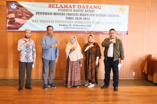 Peserta Rapat Kerja Penyusunan RENSTRA Fakultas Hukum UPN VETERAN JAKARTA Tahun 2020-2024 dan Strategi Pencapaian Indikator Kinerja Utama (IKU) – Bandung, 20 – 23 November 2020 (14)