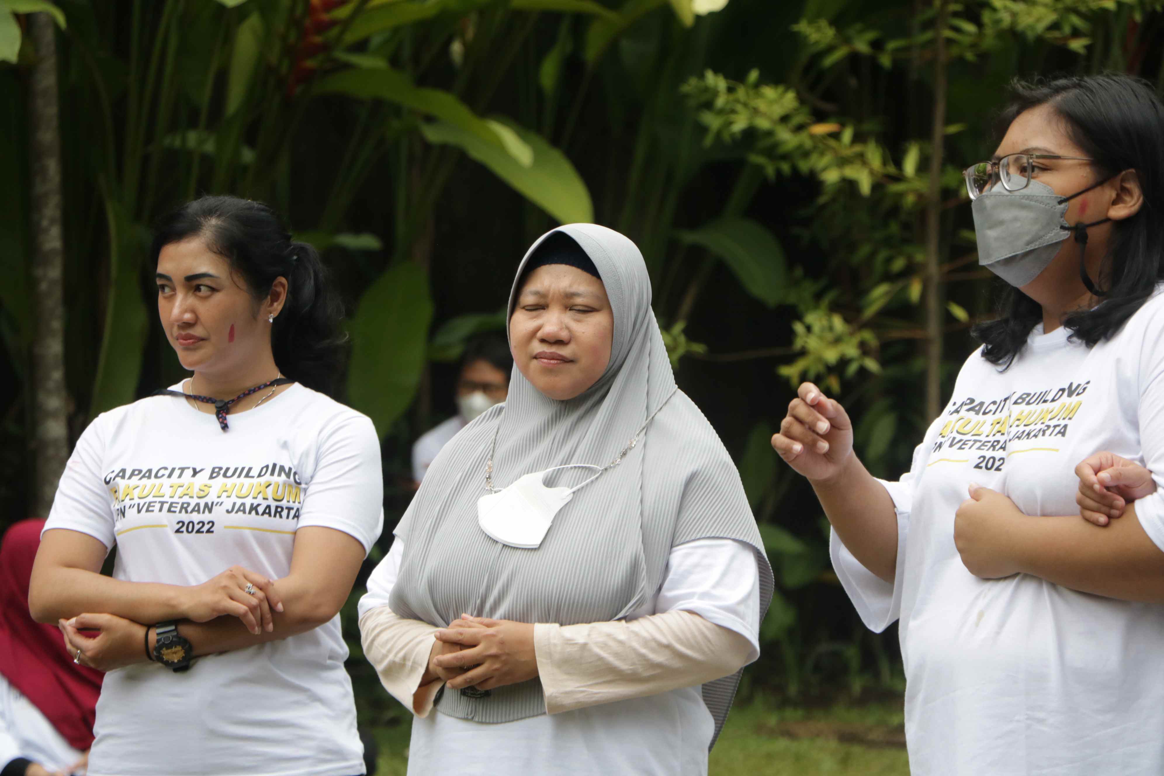 “Membangun Kebersamaan Menuju Fakultas Hukum yang Unggul” Capacity Building Fakultas Hukum Universitas Pembangunan Nasional “Veteran” Jakarta (123)