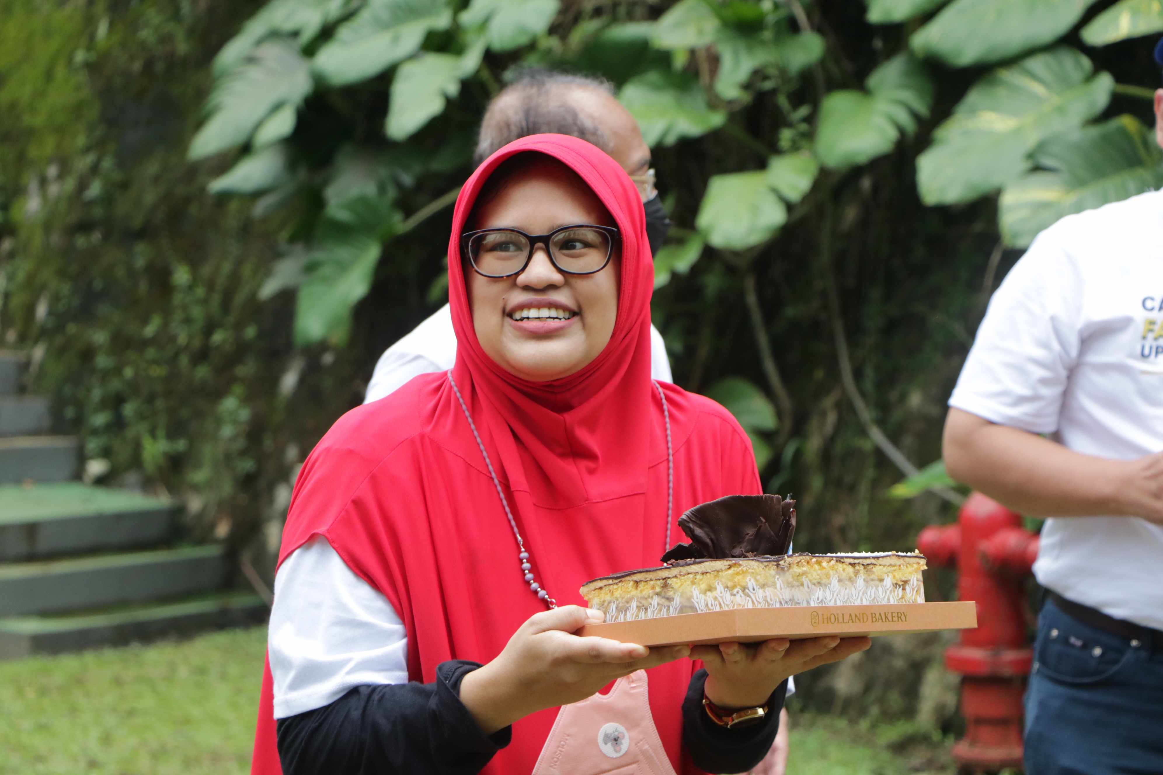 “Membangun Kebersamaan Menuju Fakultas Hukum yang Unggul” Capacity Building Fakultas Hukum Universitas Pembangunan Nasional “Veteran” Jakarta (139)