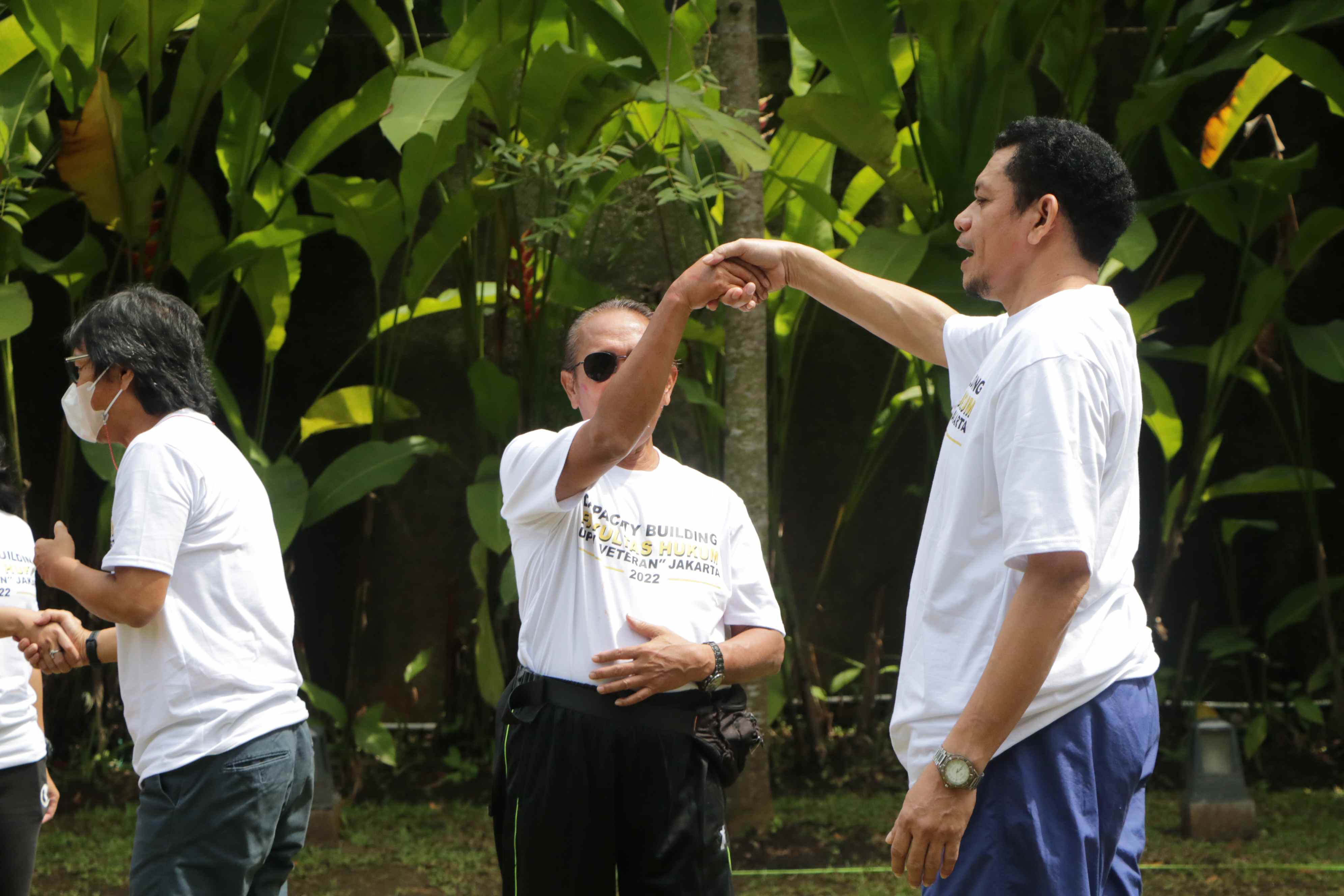 “Membangun Kebersamaan Menuju Fakultas Hukum yang Unggul” Capacity Building Fakultas Hukum Universitas Pembangunan Nasional “Veteran” Jakarta (73)