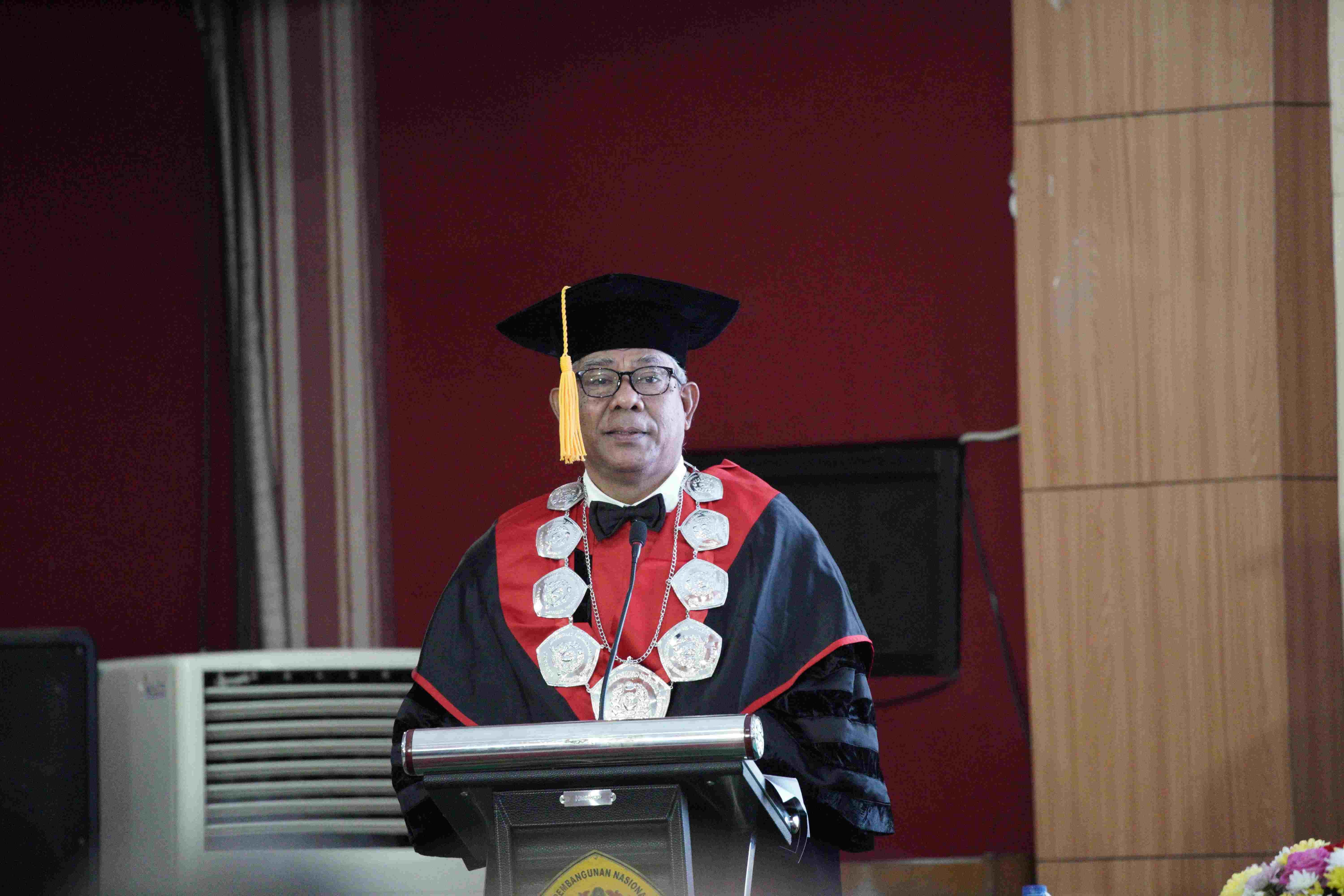 Pengukuhan Prof Dr Wicipto Setiadi SH MH Guru Besar bidang Ilmu Hukum Fakultas Hukum Universitas Pembangunan Nasional Veteran Jakarta (238)