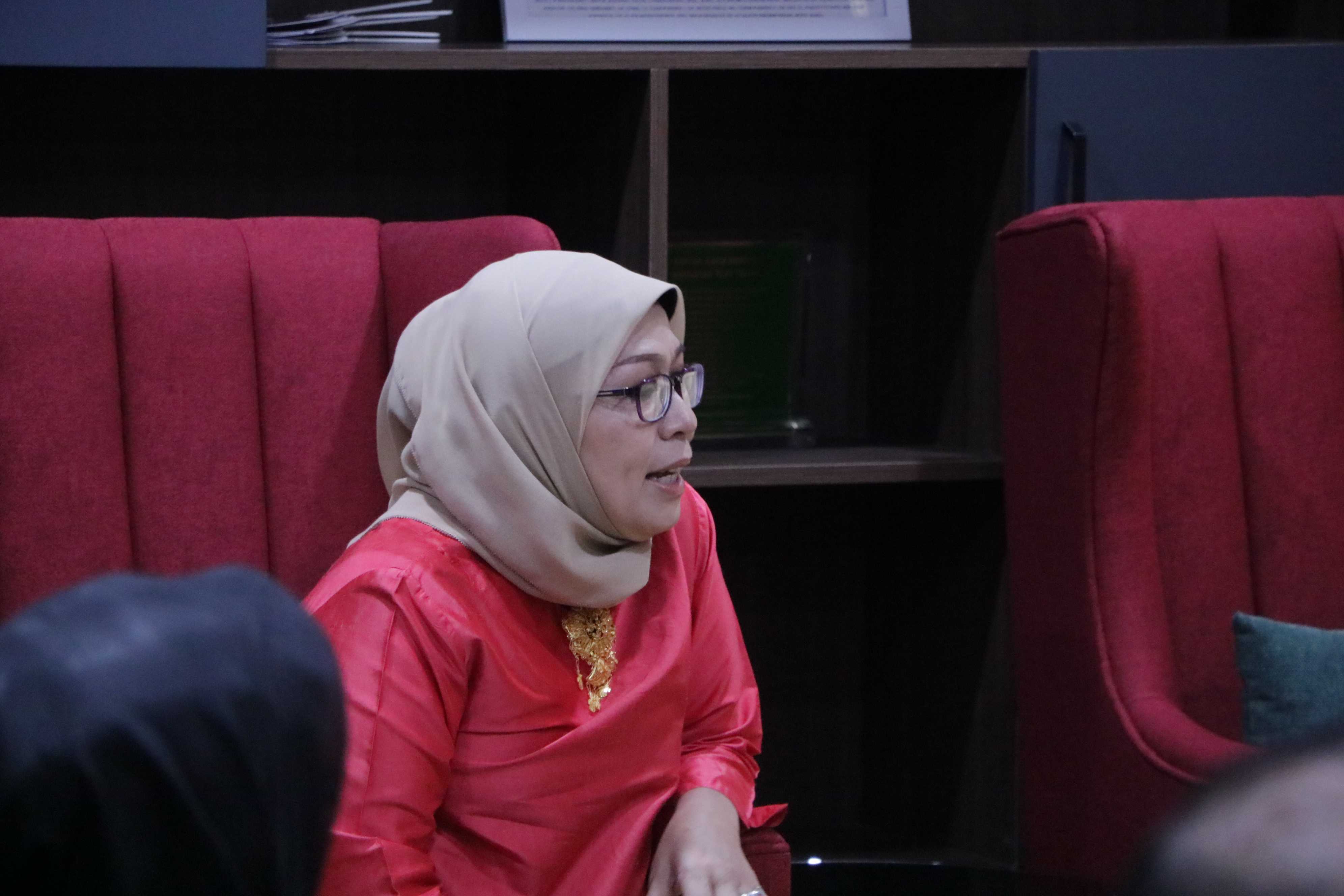 Pengukuhan Prof Dr Wicipto Setiadi SH MH Guru Besar bidang Ilmu Hukum Fakultas Hukum Universitas Pembangunan Nasional Veteran Jakarta (327)