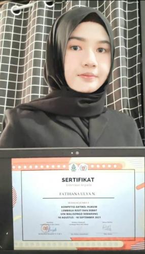Mahasiswa Fakultas Hukum UPN Veteran Jakarta Meraih juara 2 dan 3 dalam Lomba KOMPETISI ARTIKEL HUKUM (3)