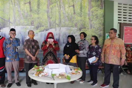 Lomba Memasak Fakultas Hukum UPN Veteran Jakarta Dalam Rangka Memeriahkan Dies Natalis Fakultas Hukum Ke 22 (27)