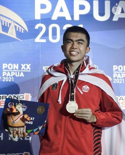 Mahasiswa Fakultas Hukum UPN Veteran Jakarta kembali memperoleh Medali Emas dan Medali Perunggu pada Cabang Olahraga Muaythai Kejuaraan PON XX Papua 2021 (12)